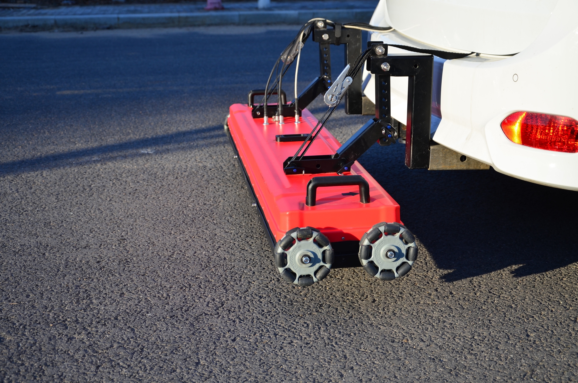 如(rú)何選擇适合自(zì)己的(de)探地(dì)雷達産品？